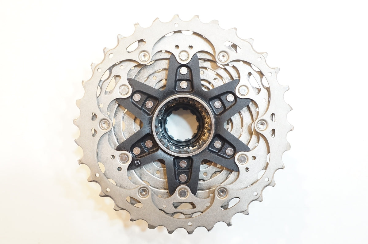 SHIMANO 「シマノ」 ULTEGRA CS-R8100 スプロケット / 浦和ベース