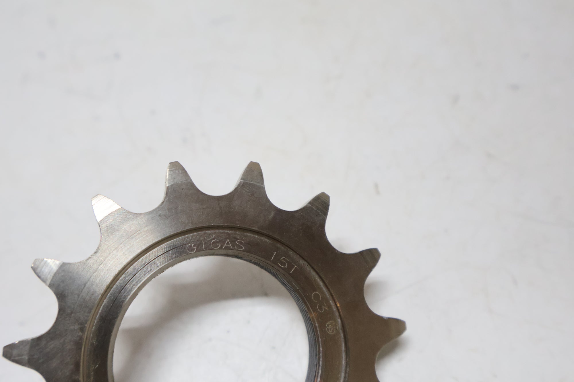 SUGINO 「スギノ」 GIGAS 15T NJS コグ / 高知店