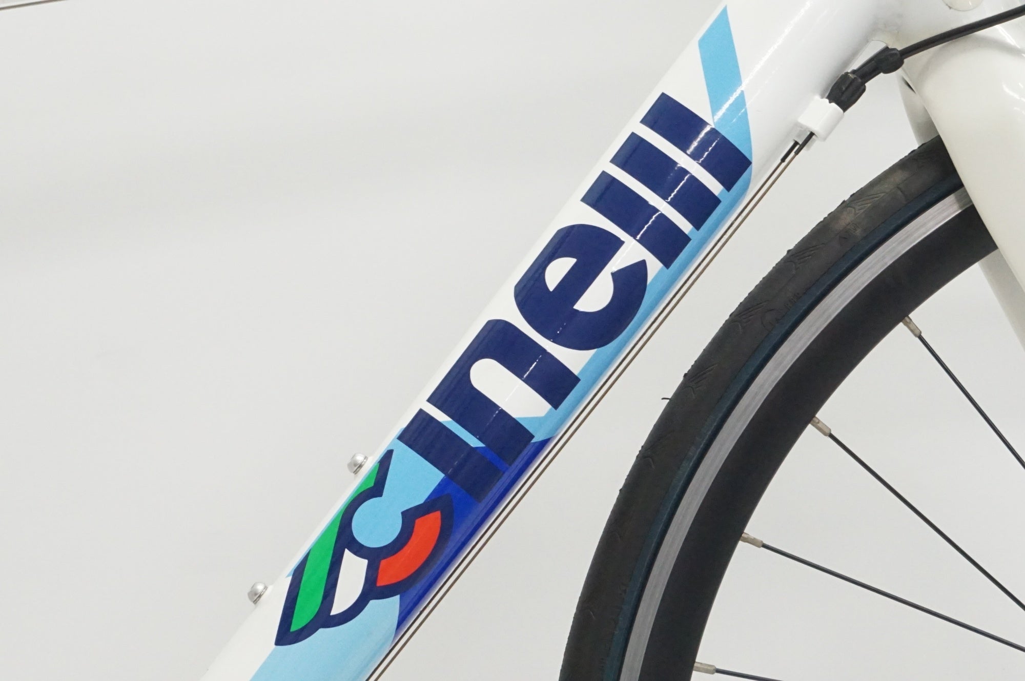 CINELLI 「チネリ」 EXPERIENCE 105 2015年モデル ロードバイク / 福岡店