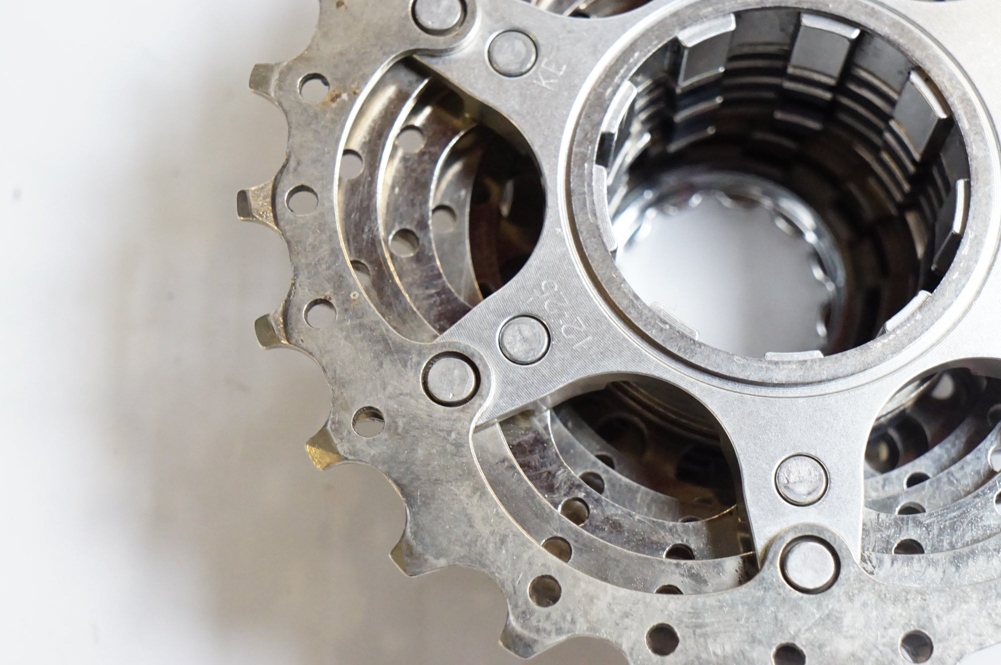 SHIMANO 「シマノ」 105 CS-5700 12-25T スプロケット / 熊谷本店