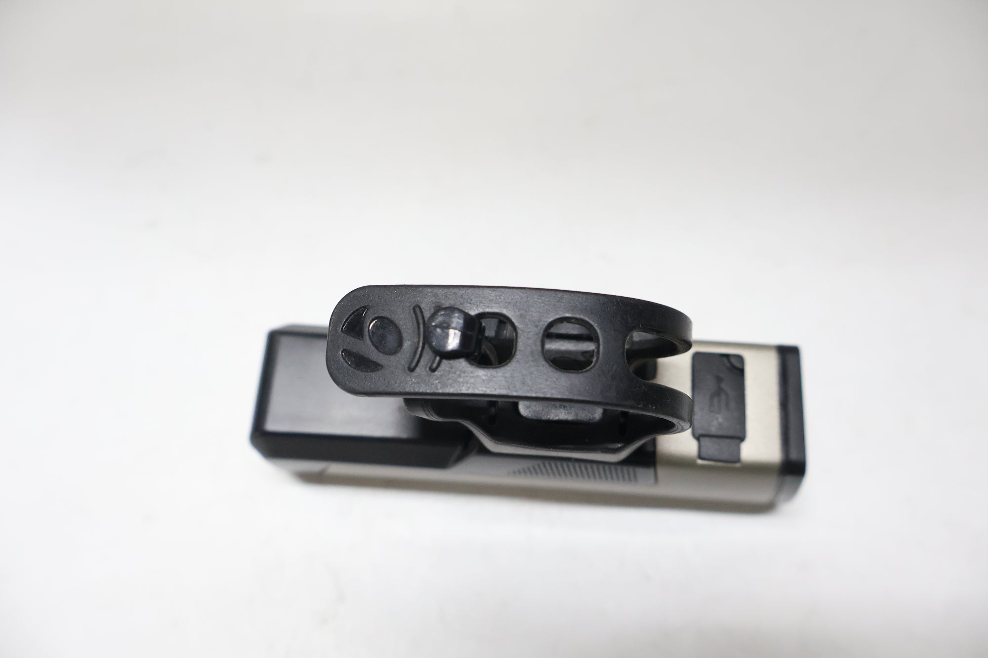 BONTRAGER 「ボントレガー」 ION COMP R フロントライト / 高知店