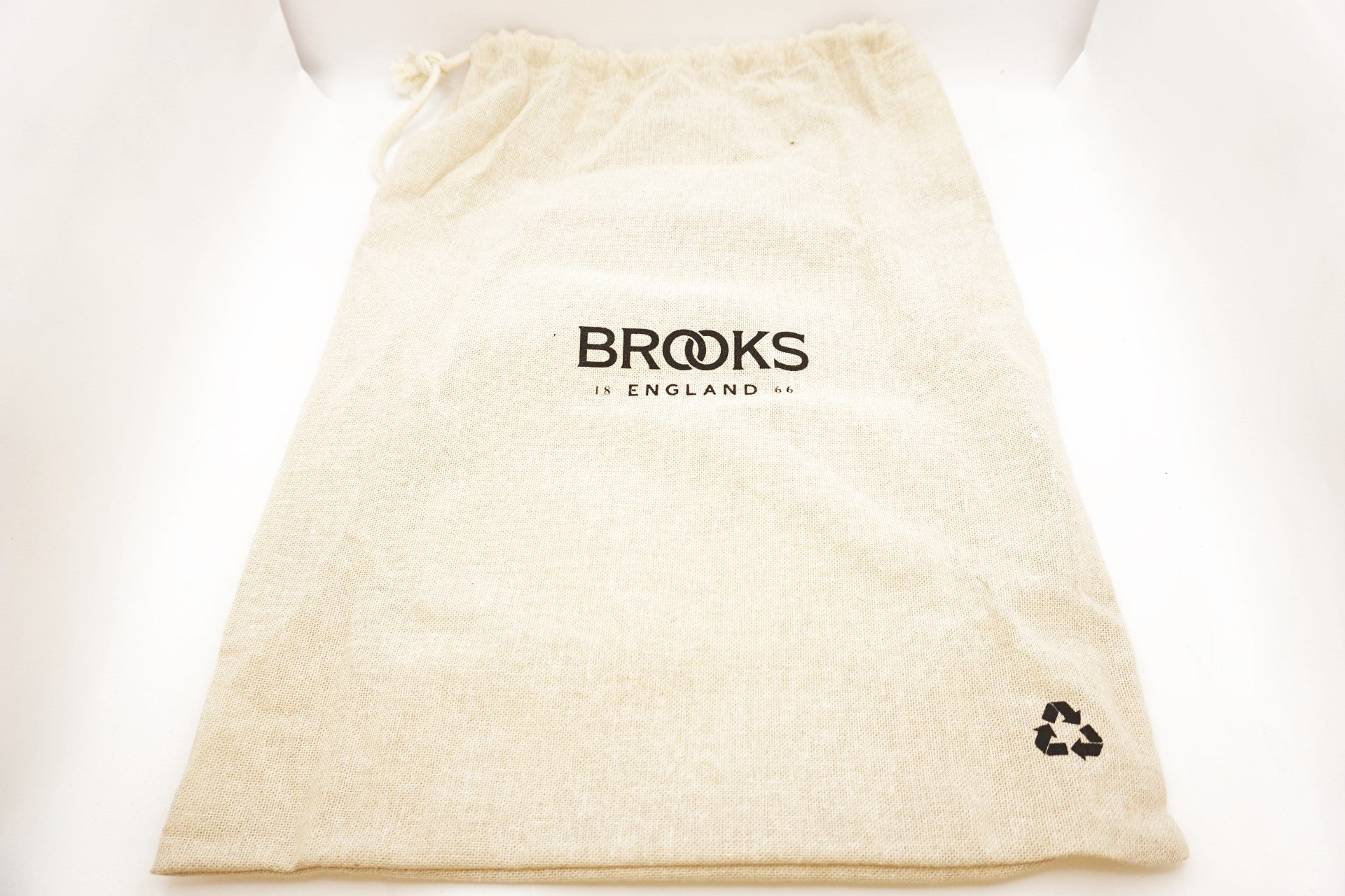 BROOKS 「ブルックス」 D-SHAPED TOOL BAG バッグ / 有明ガーデン店