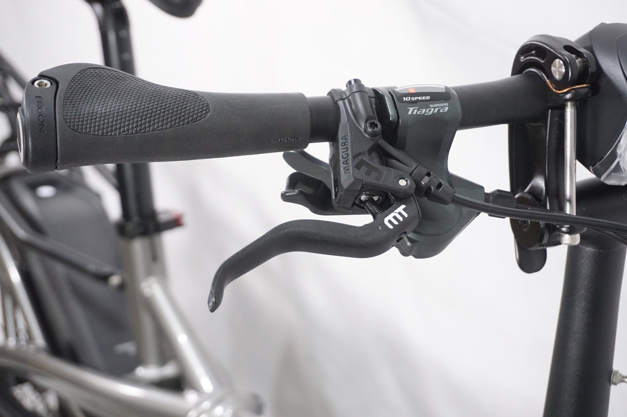 TERN 「ターン」 VEKTRON S10 2025年モデル E-BIKE / AKIBA店