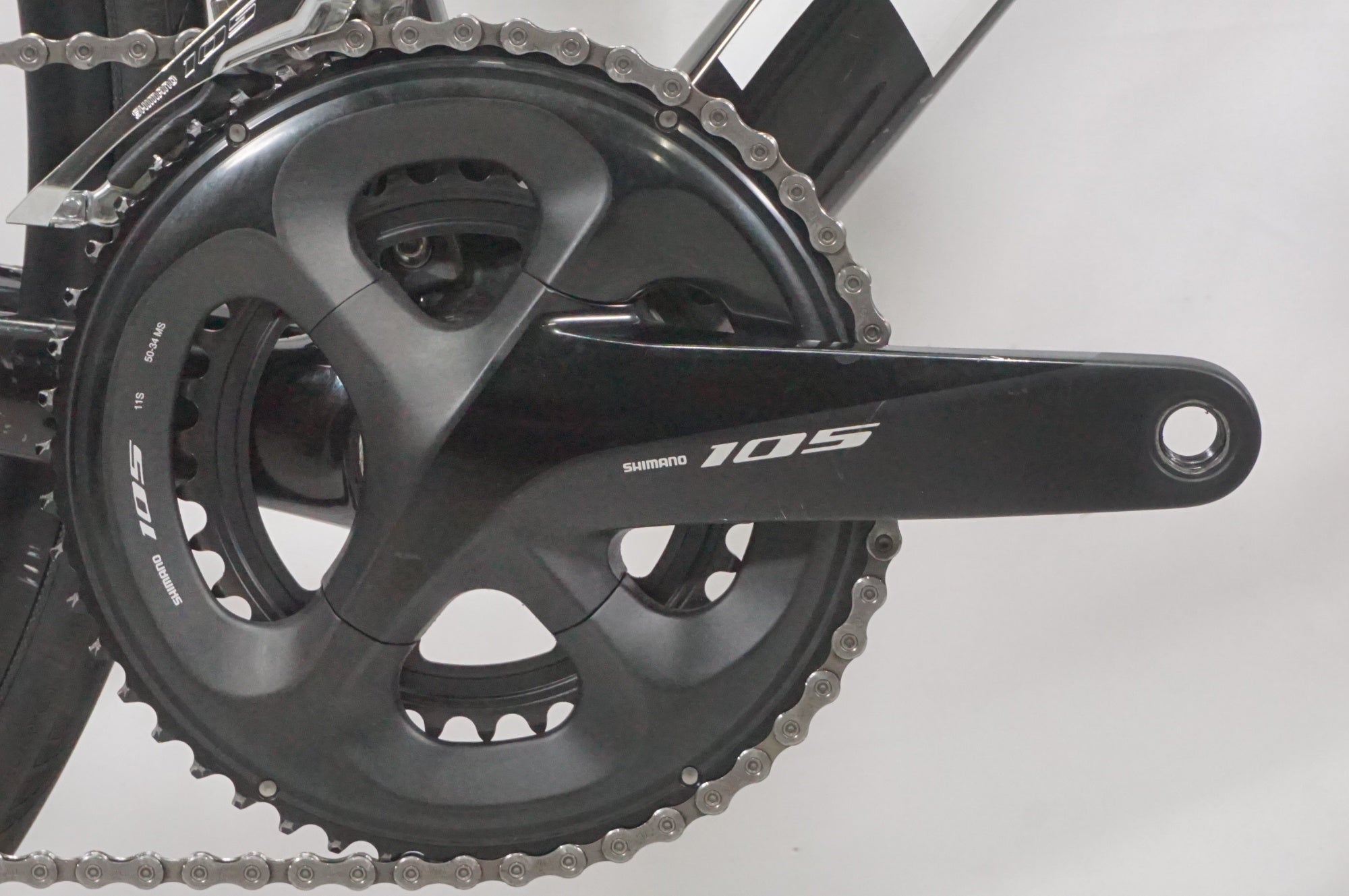 TREK 「トレック」 EMONDA SL 6 DISC 2021年モデル カスタム ロードバイク / AKIBA店