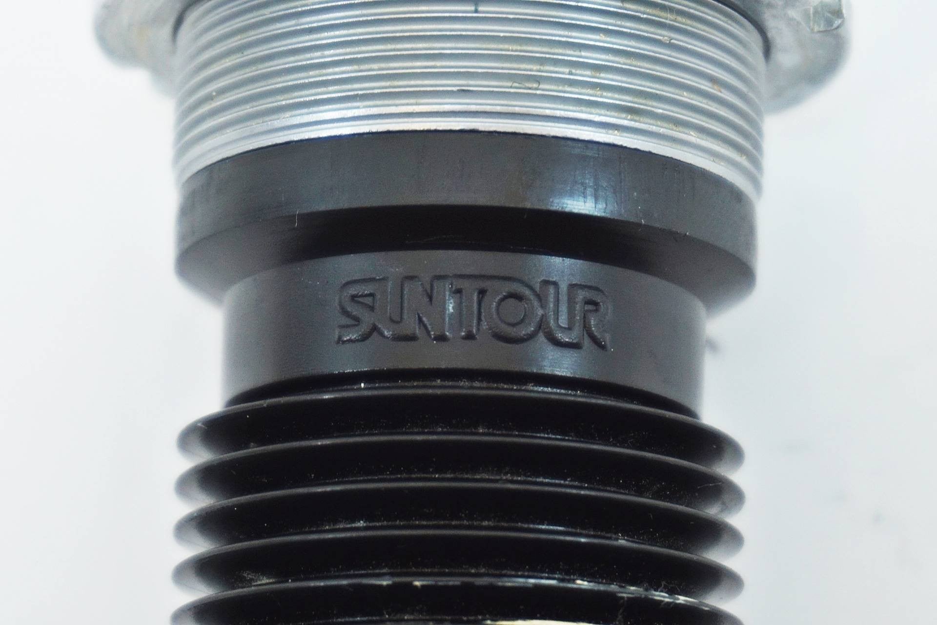 SUNTOUR 「サンツアー」 SUPERBE PRO 37x24T ボトムブラケット / 有明ガーデン店