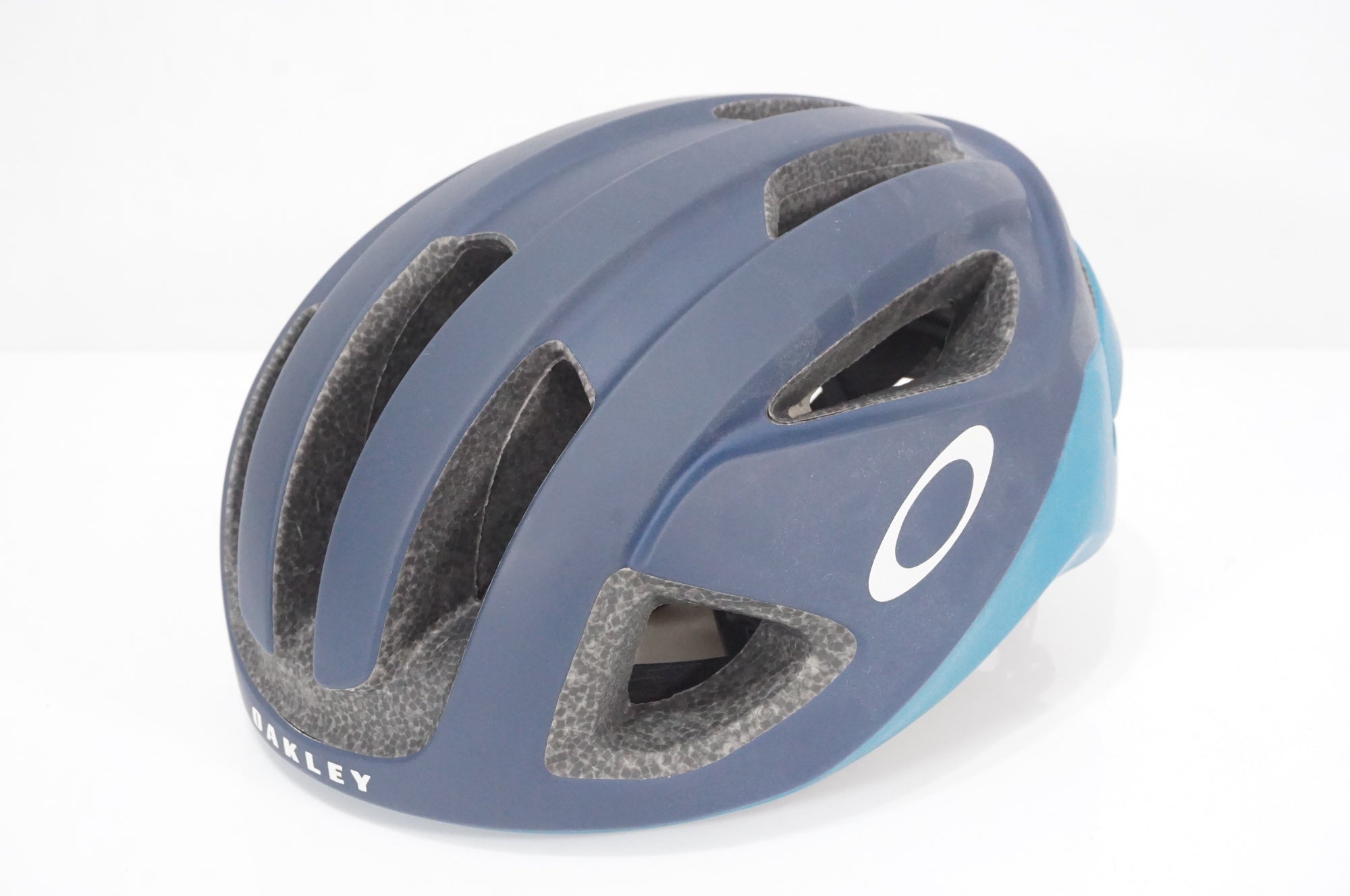 OAKLEY 「オークリー」 ARO3 MIPS Mサイズ ヘルメット / AKIBA店