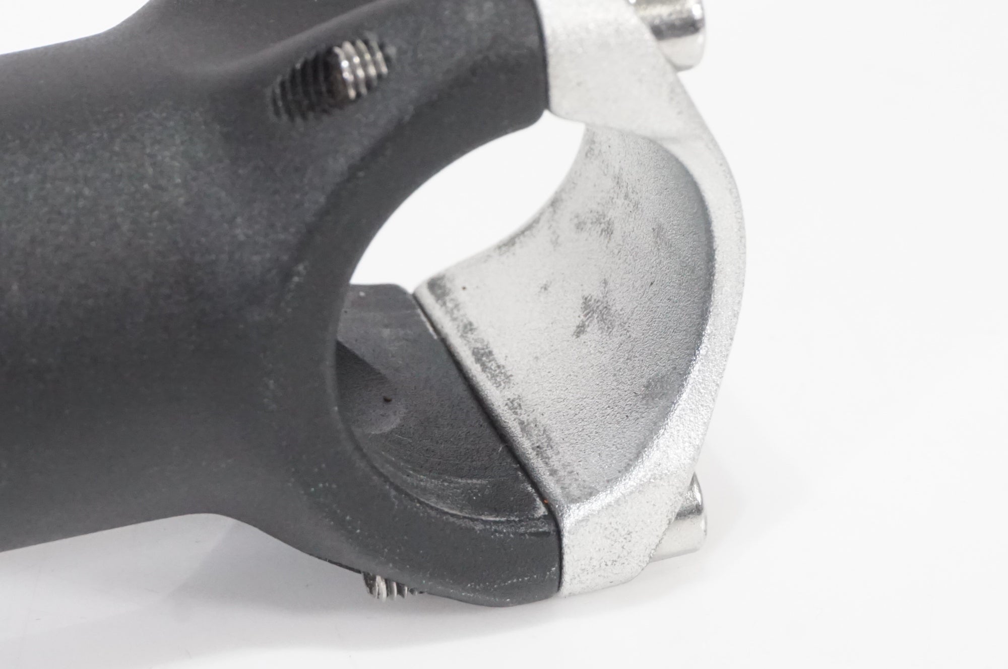 TNI 「ティーエヌアイ」 φ31.8 約110mm ステム / AKIBA店