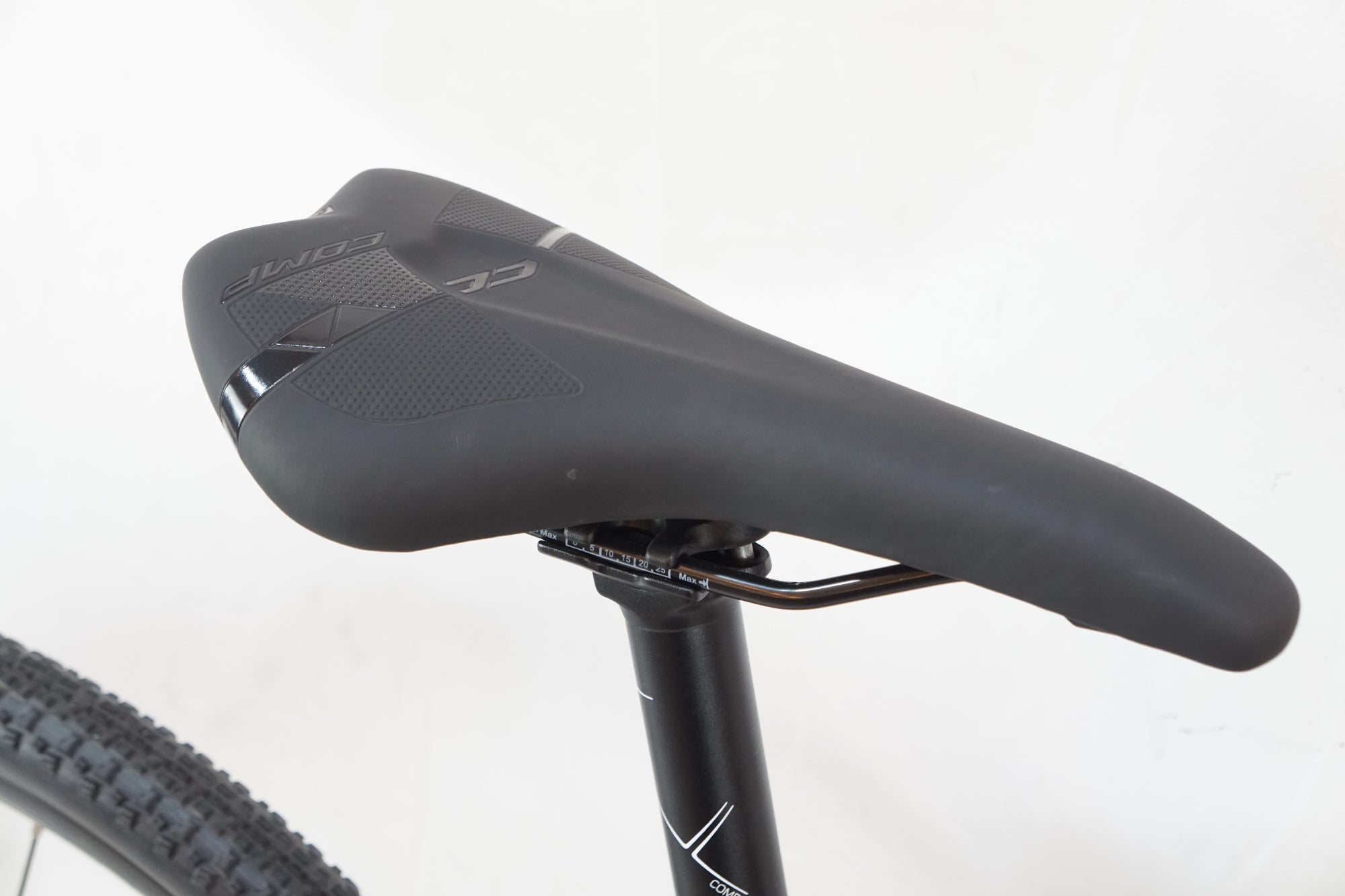 MERIDA 「メリダ」 SILEX 100 2024年モデル グラベルロード / バイチャリ浦和ベース