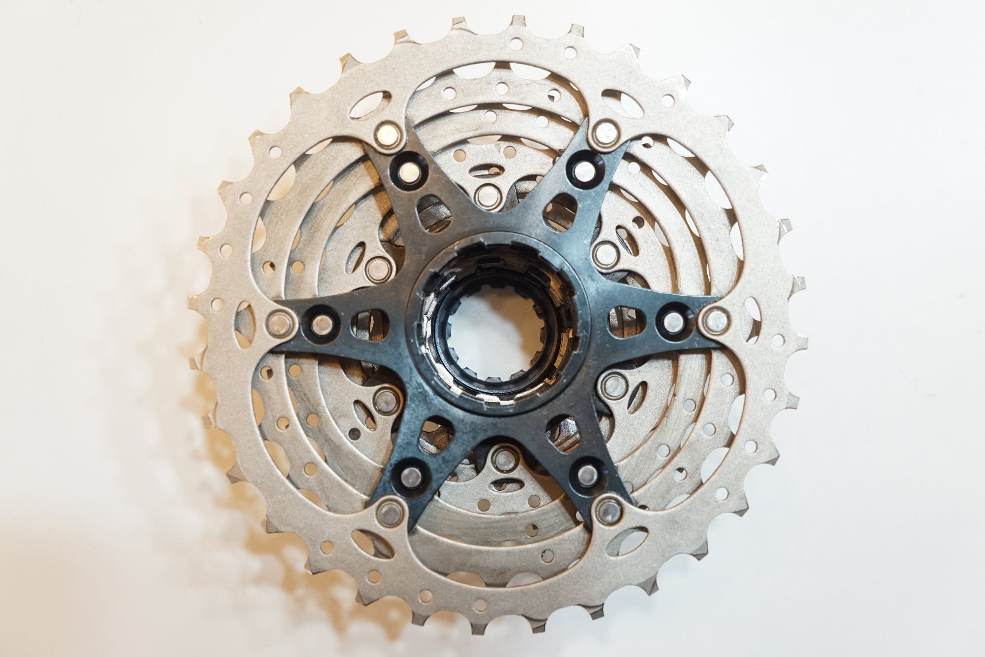 SHIMANO 「シマノ」 ULTEGRA CS-R8000 11-32T スプロケット / バイチャリ浦和ベース