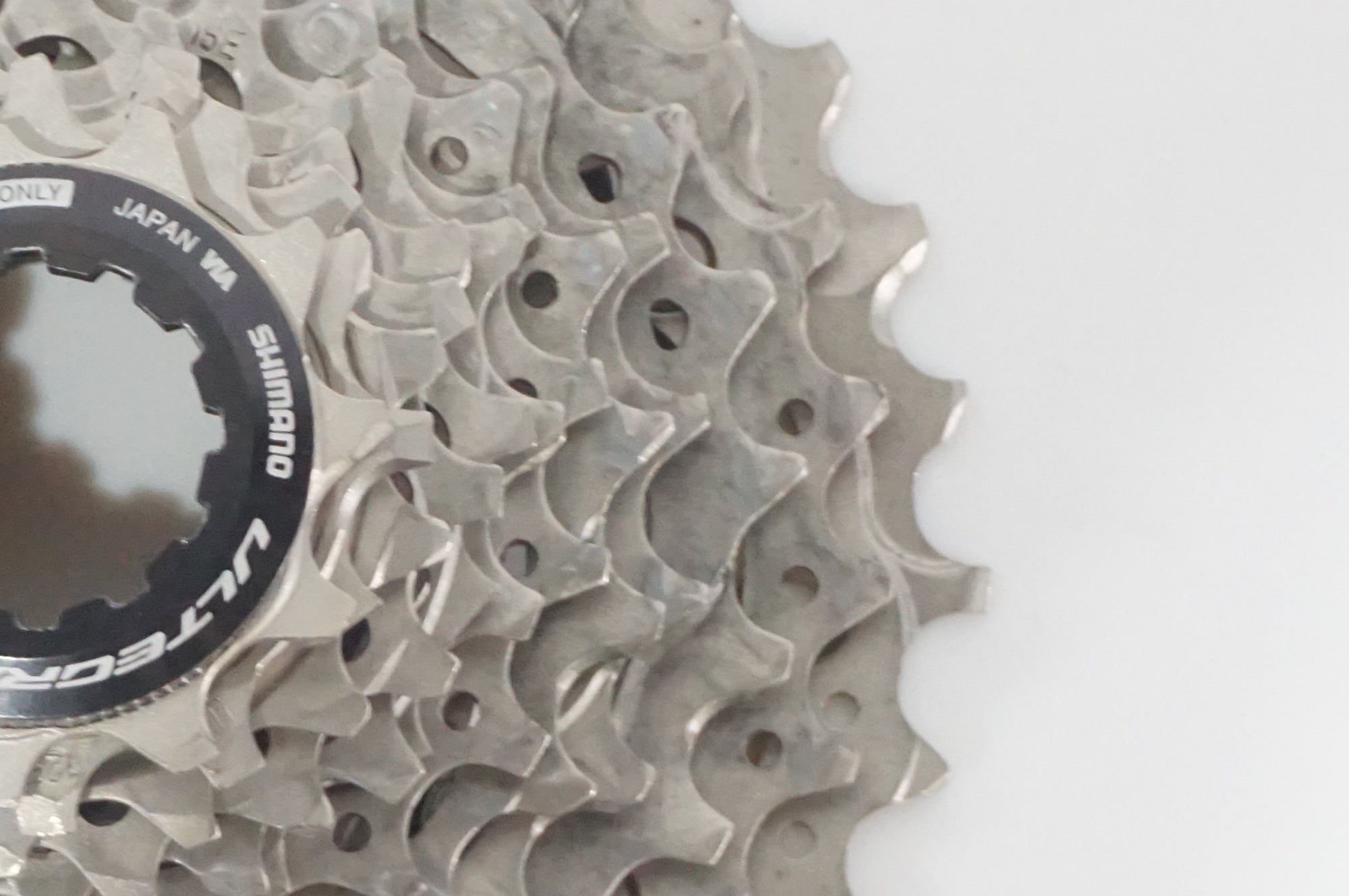 SHIMANO 「シマノ」 ULTEGRA CS-R8100 11-30T スプロケット / AKIBA店