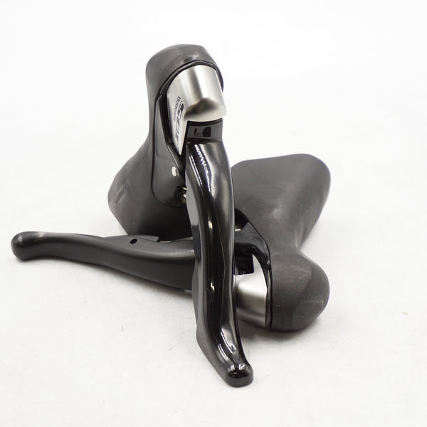 SHIMANO 105 ST-5700 2×10sデュアルコントロールレバー左右 SHIMANO 「シマノ」 105 ST-5700 デュアルコントロールレバー / 奈良店