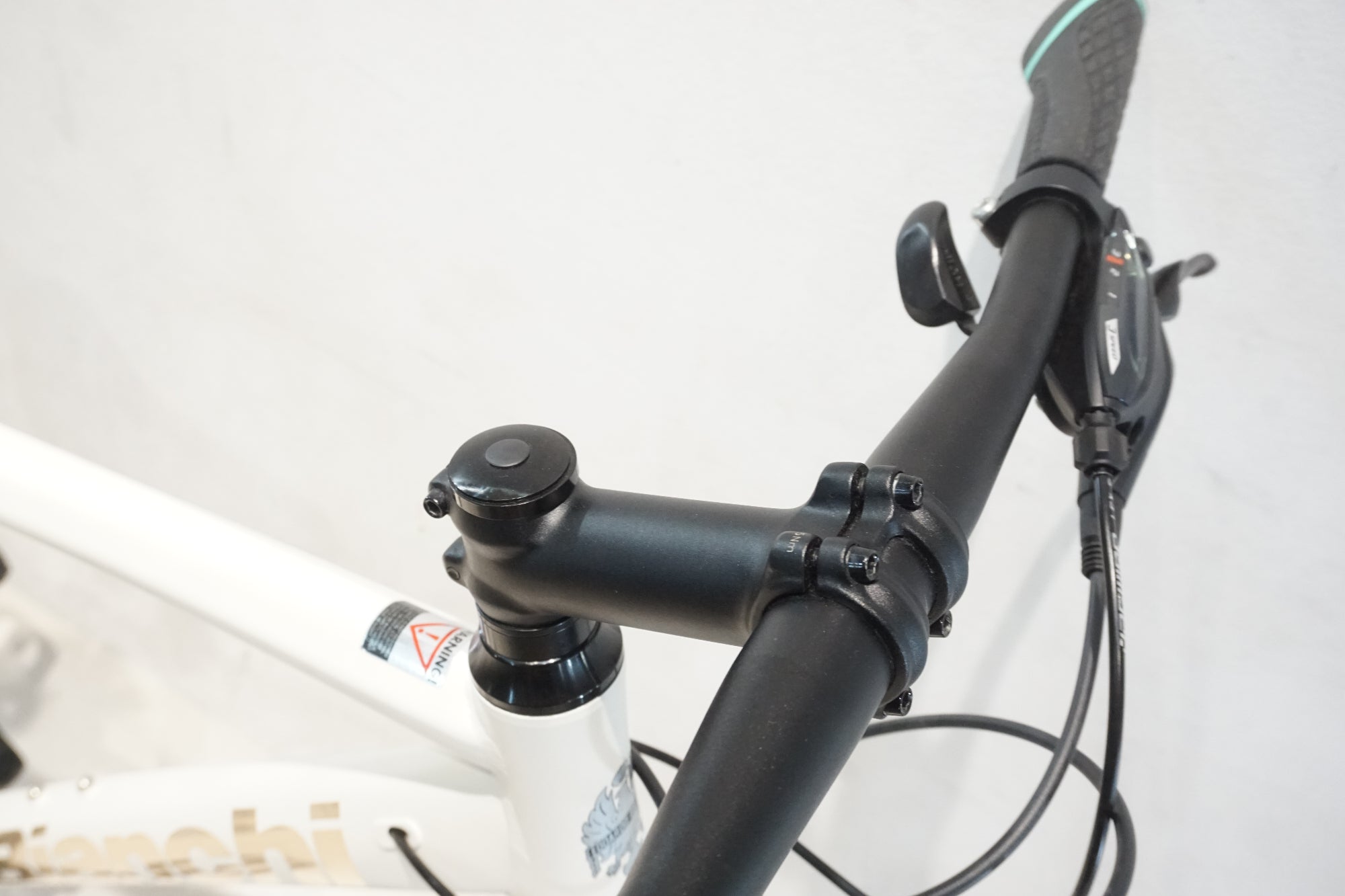 BIANCHI 「ビアンキ」 C-SPORT2 2024年モデル クロスバイク / 横浜戸塚店