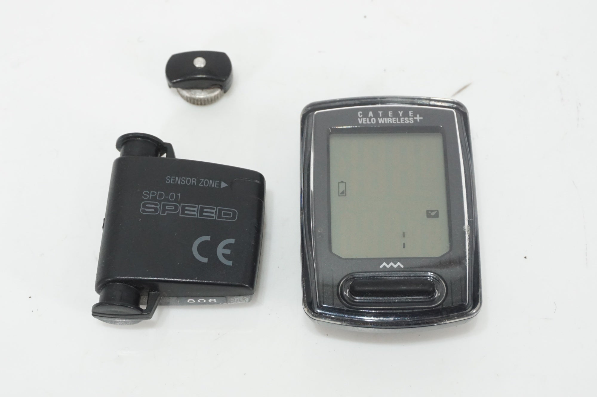 CATEYE 「キャットアイ」 VELO WIRELESS＋ サイクルコンピューター / AKIBA店