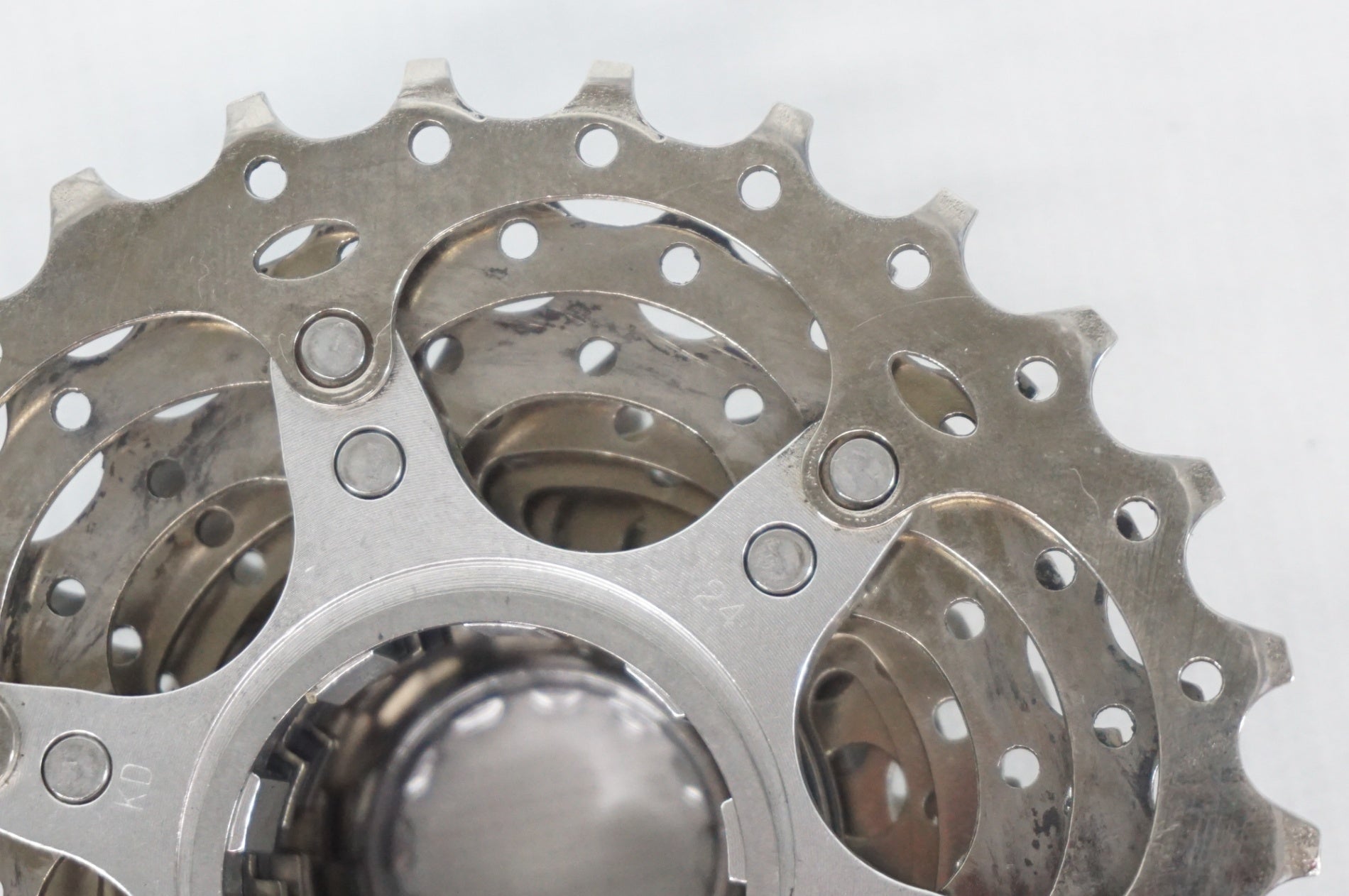 SHIMANO 「シマノ」 105 CS-5700 12-27T スプロケット / 阪急塚口店
