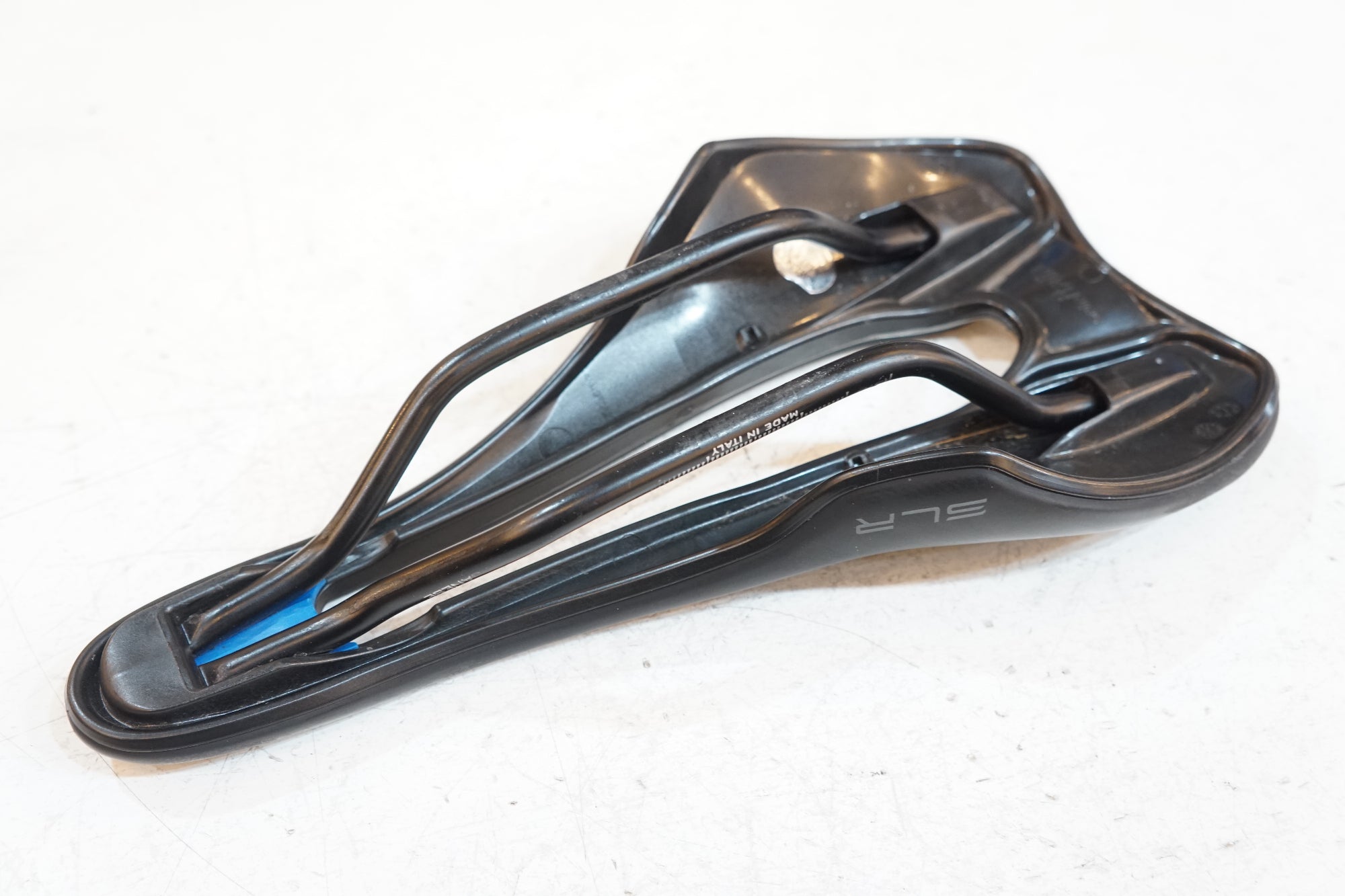 SELLE ITALIA 「セラ イタリア」 SLR サドル / バイチャリ浦和ベース