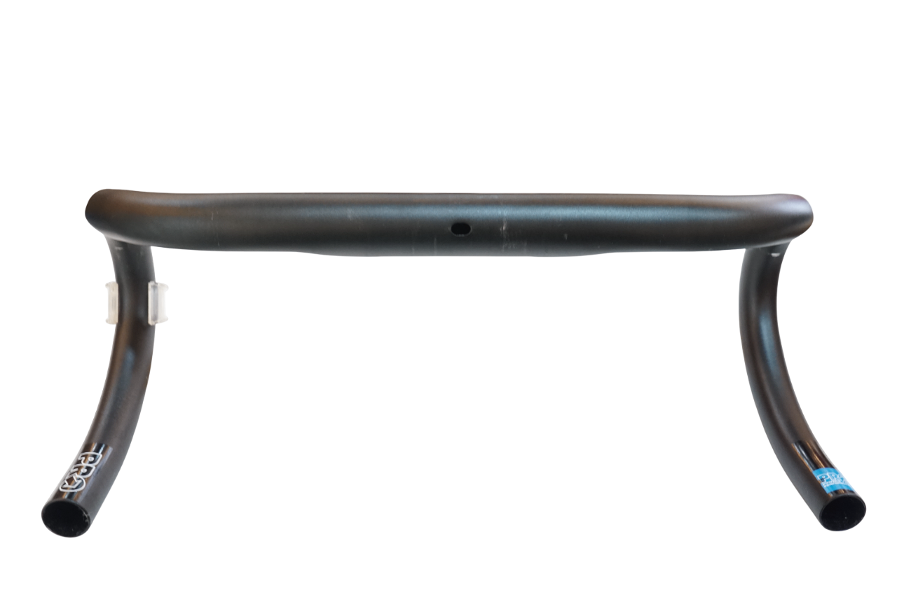 SHIMANO 「シマノ」 PRO VIBE φ31.8 390mm ハンドル / バイチャリ浦和ベース