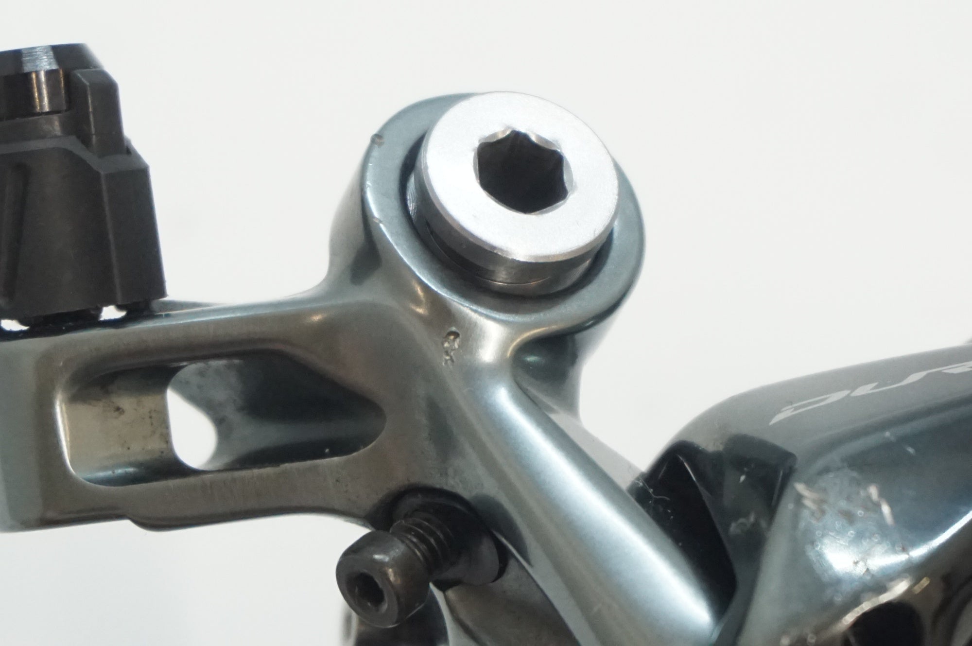 SHIMANO 「シマノ」 DURA-ACE RD-R9100 リアディレイラー / 福岡