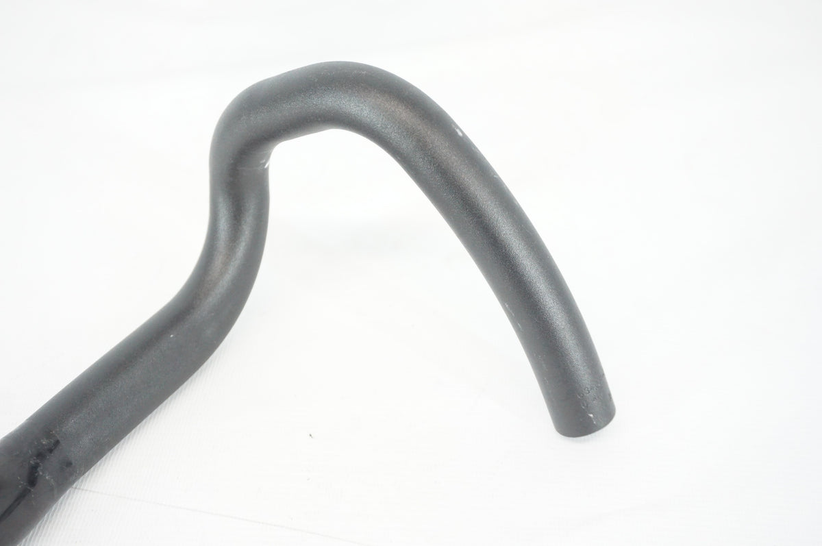 DIXNA 「ディズナ」 J-FIT TRAD φ31.8 400mm ハンドル / 阪急塚口店
