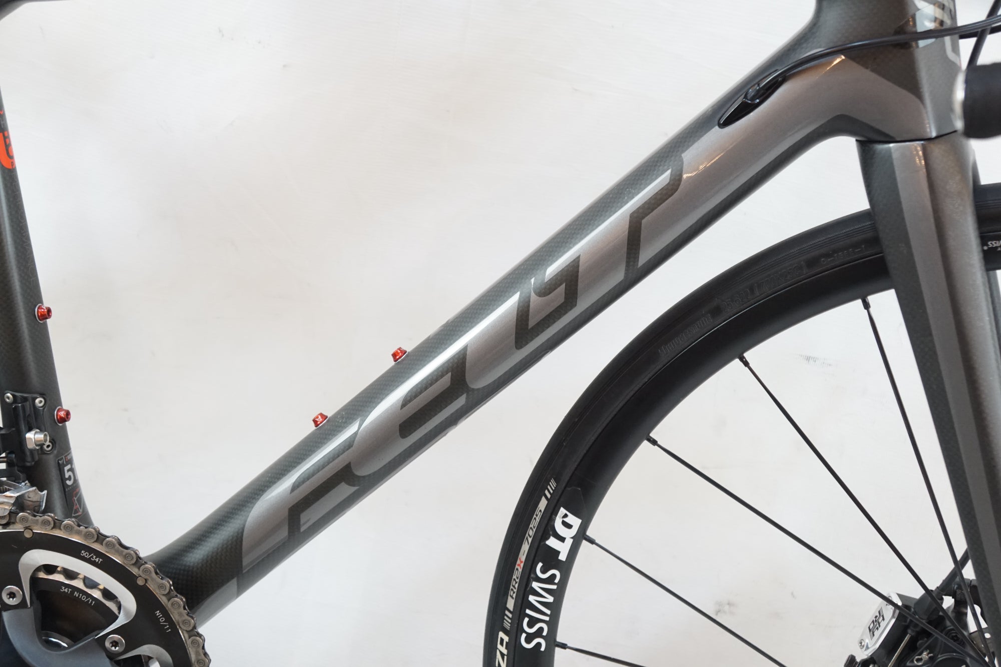 FELT 「フェルト」 Z2 DISC ULTEGRA 2015年モデル ロードバイク