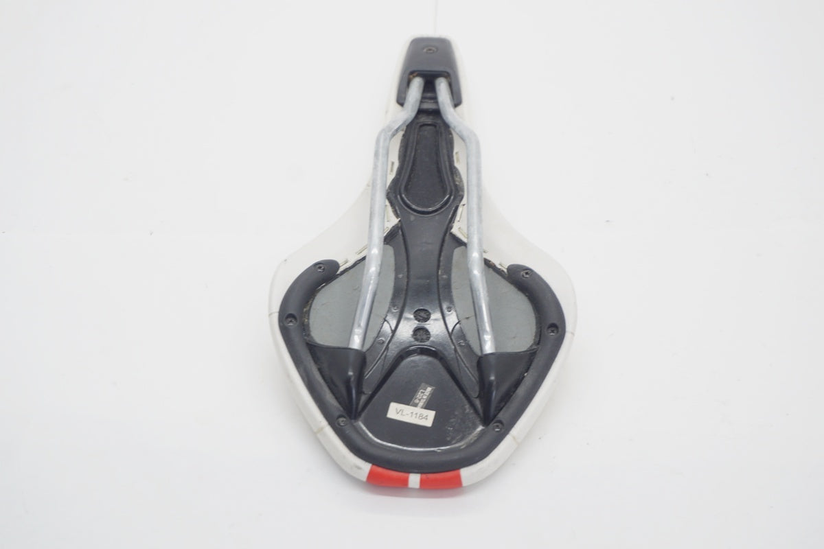 GIANT「ジャイアント」 VL-1184 サドル/ 京都八幡店