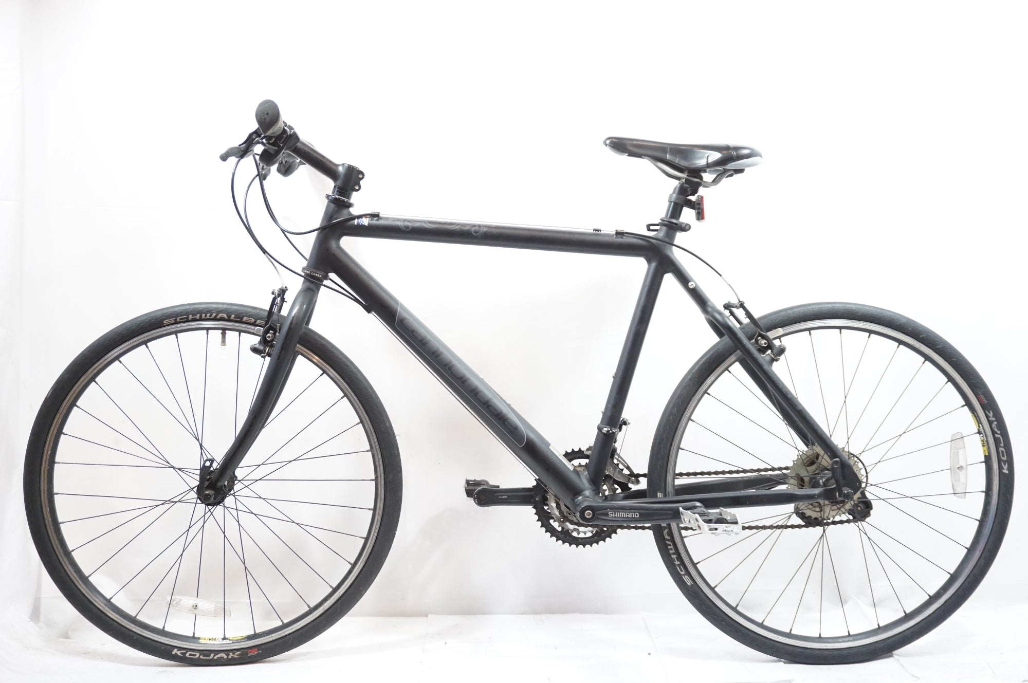 【ジャンク】CANNONDALE マウンテンバイク ブラック【引き取り限定】 ジャンク CANNONDALE 「キャノンデール」 BADBOY 年式不明 クロス