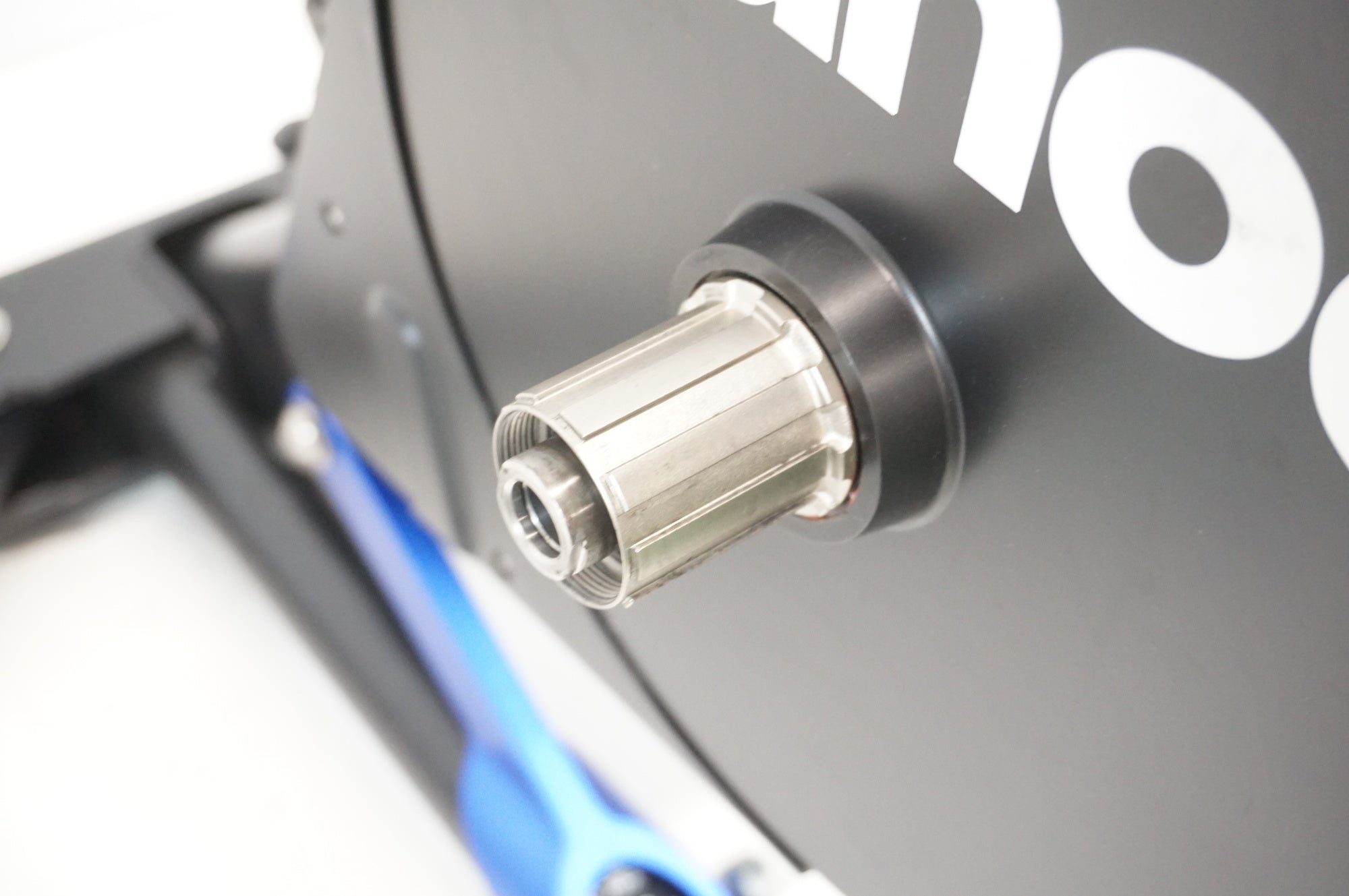 WAHOO 「ワフー」 KICKR V5 WF113 スマートトレーナー / 宇都宮店