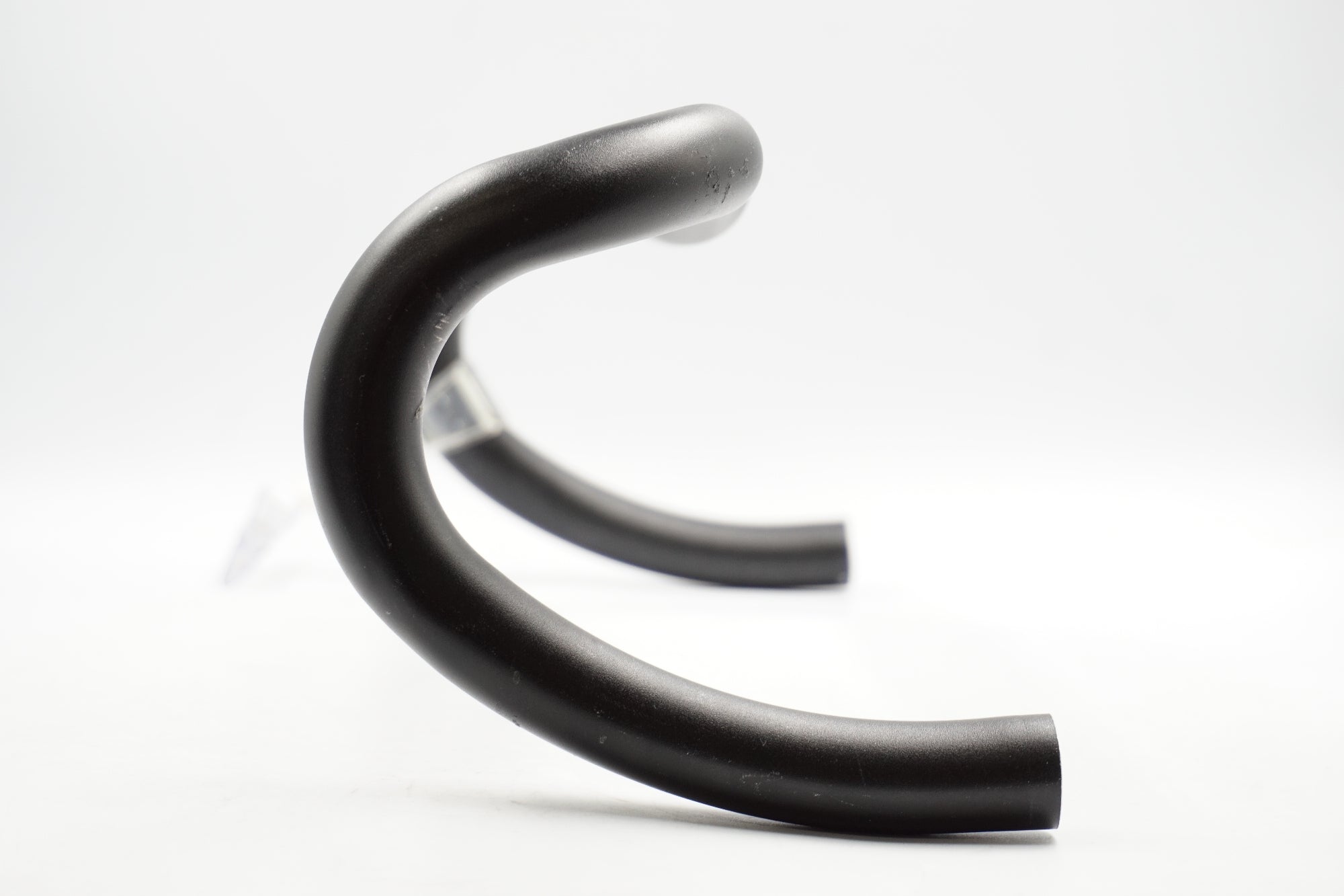 GIANT 「ジャイアント」 CONTACT Φ31.8 420mm ハンドル / 奈良店