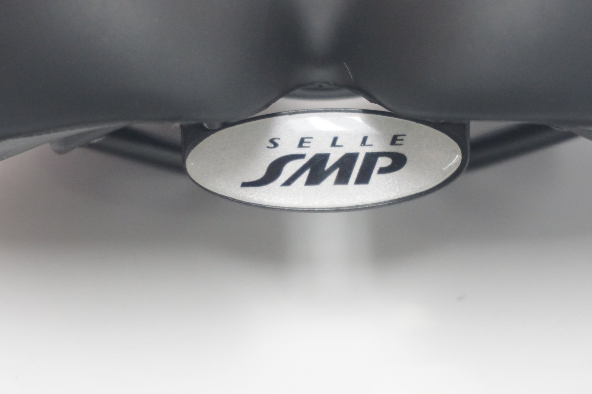 SELLE SMP 「セラエスエムピー」 TRK LARGE サドル / 福岡店