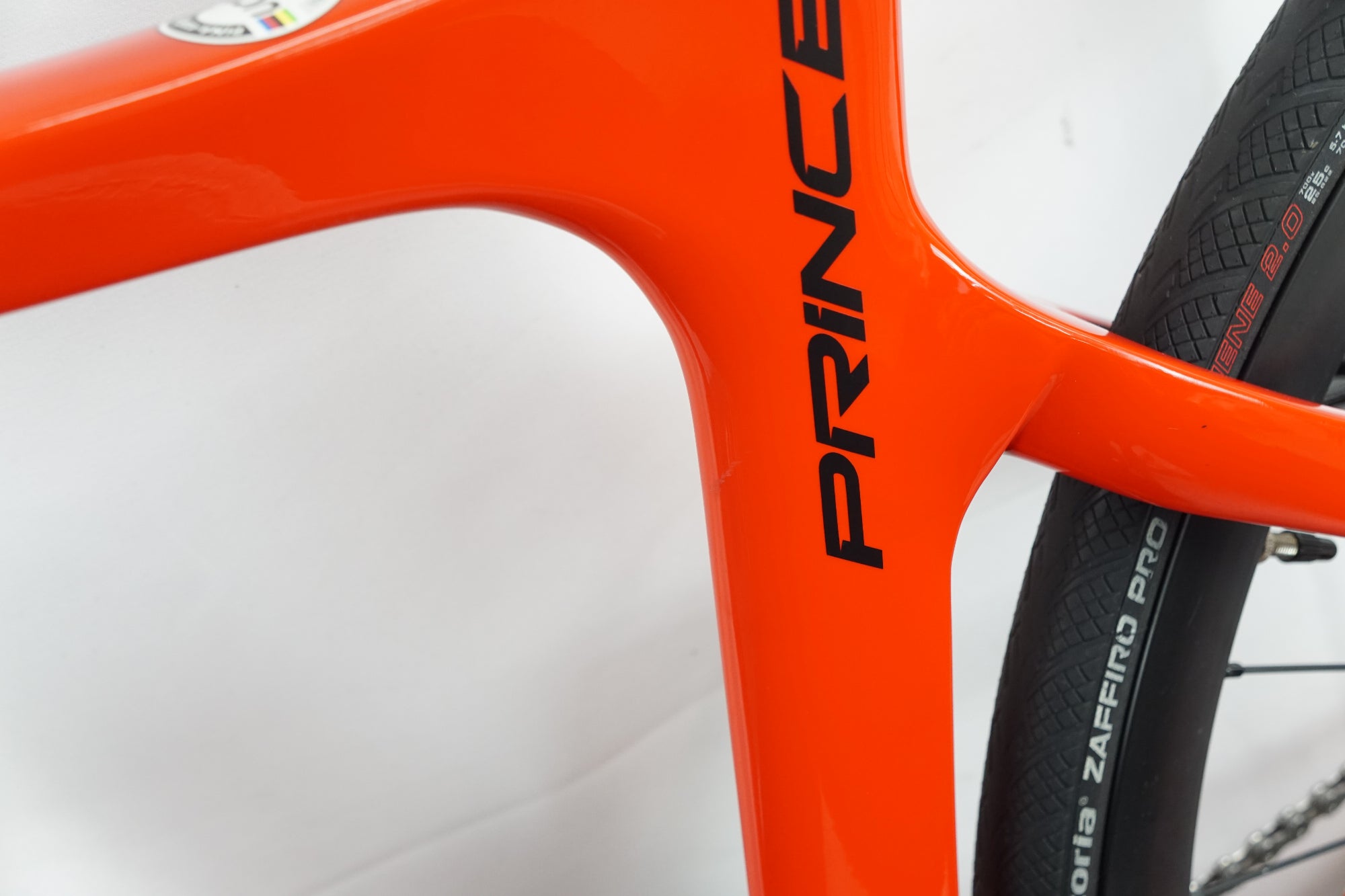 PINARELLO 「ピナレロ」 PRINCE DISC 2021年モデル ロードバイク / バイチャリ浦和ベース