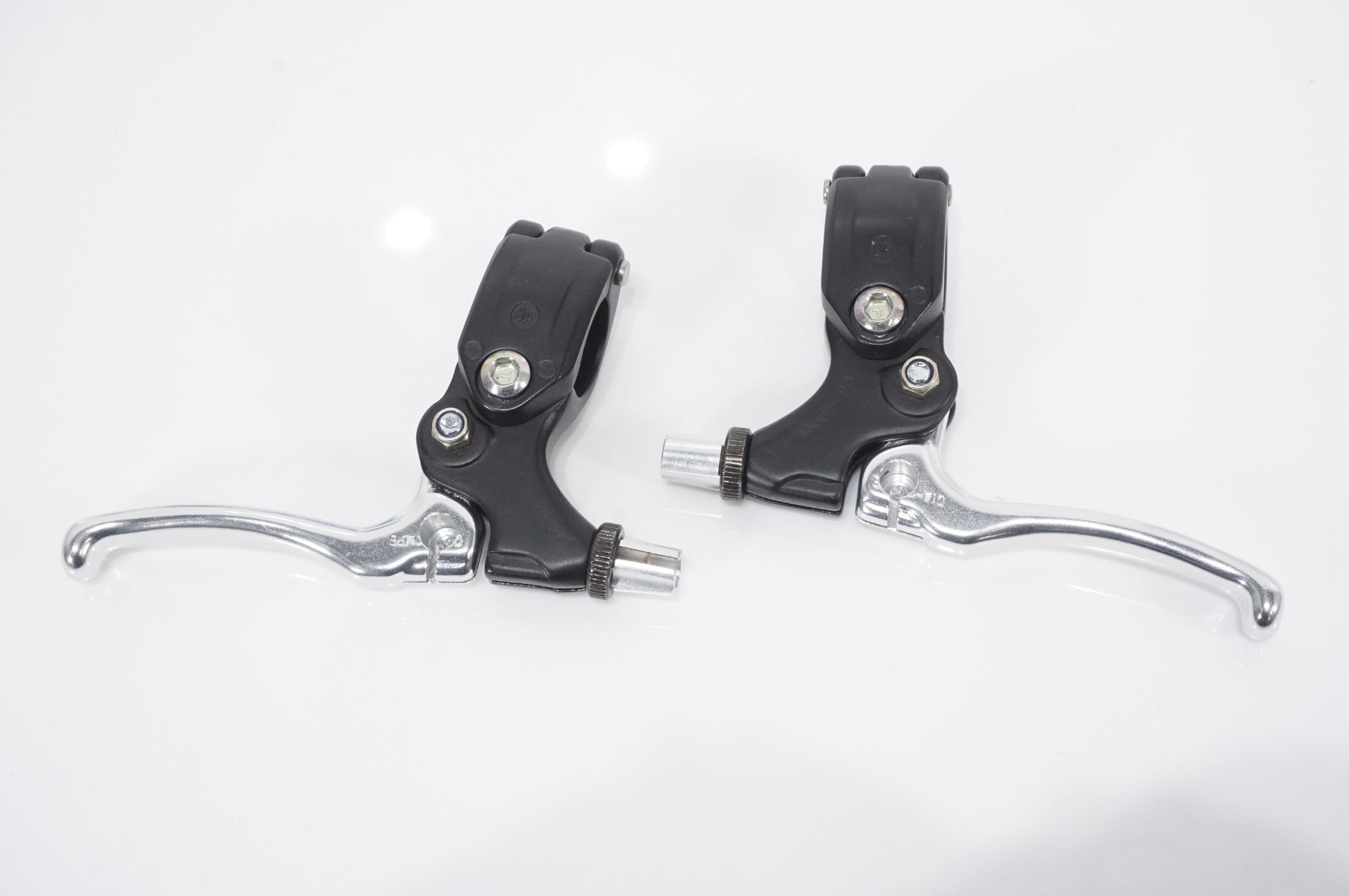 DIA COMPE 「ダイアコンペ」 TECH-77 ブレーキレバー / AKIBA店