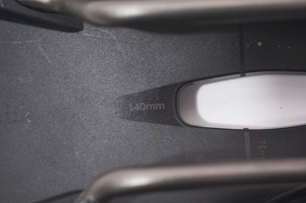 FIZIK 「フィジーク」 ANTARES VENTO R3 サドル / バイチャリ世田谷店