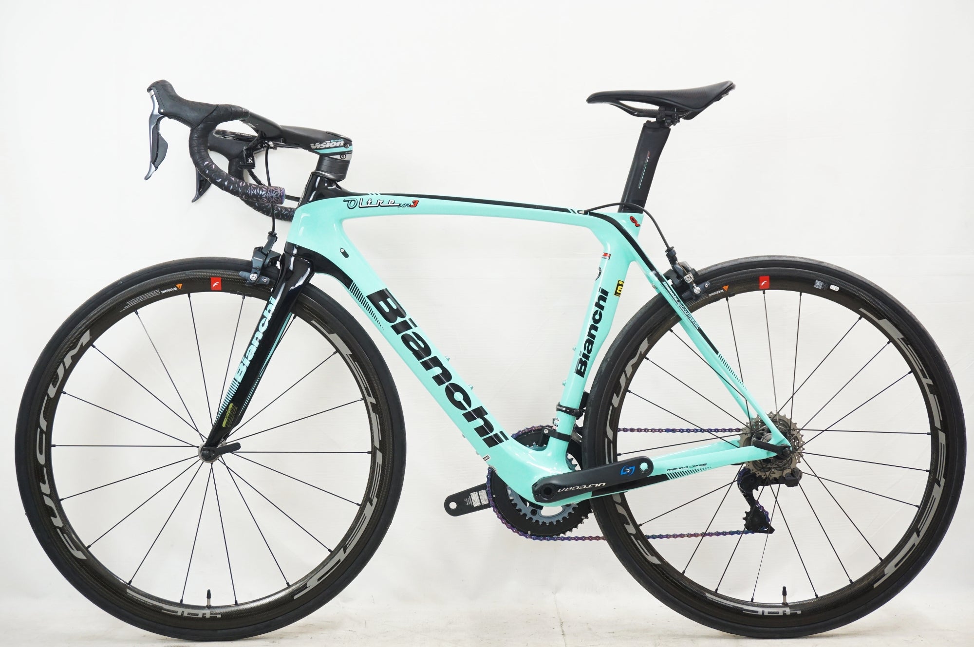 BIANCHI OLTRE XR3 年式2019年 BIANCHI 「ビアンキ」 OLTRE XR3 2019年モデル ロードバイク / 福岡店