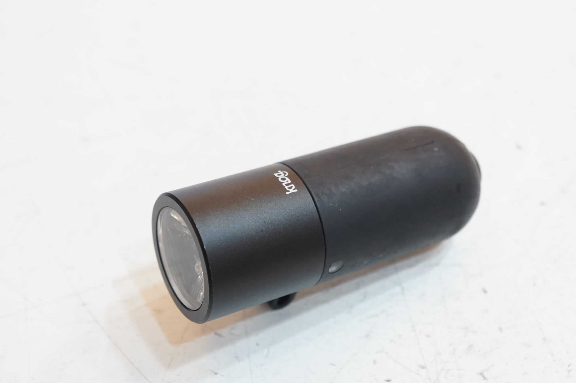 KNOG 「ノグ」 PLUG FRONT フロントライト / バイチャリ浦和ベース