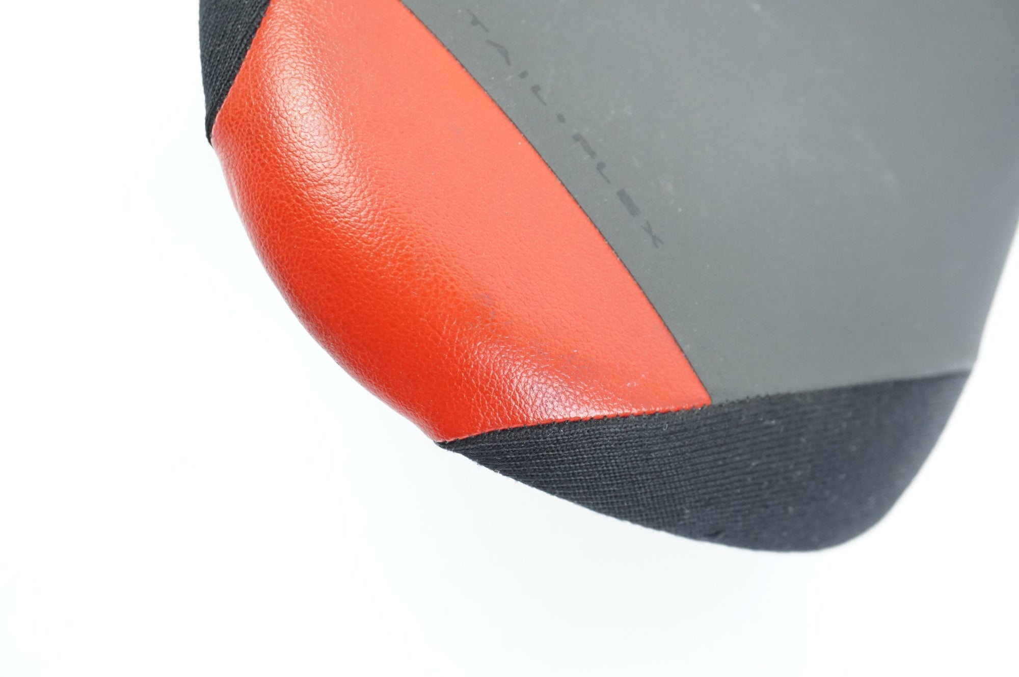 FIZIK 「フィジーク」 GOBI M3 サドル / 中目黒店