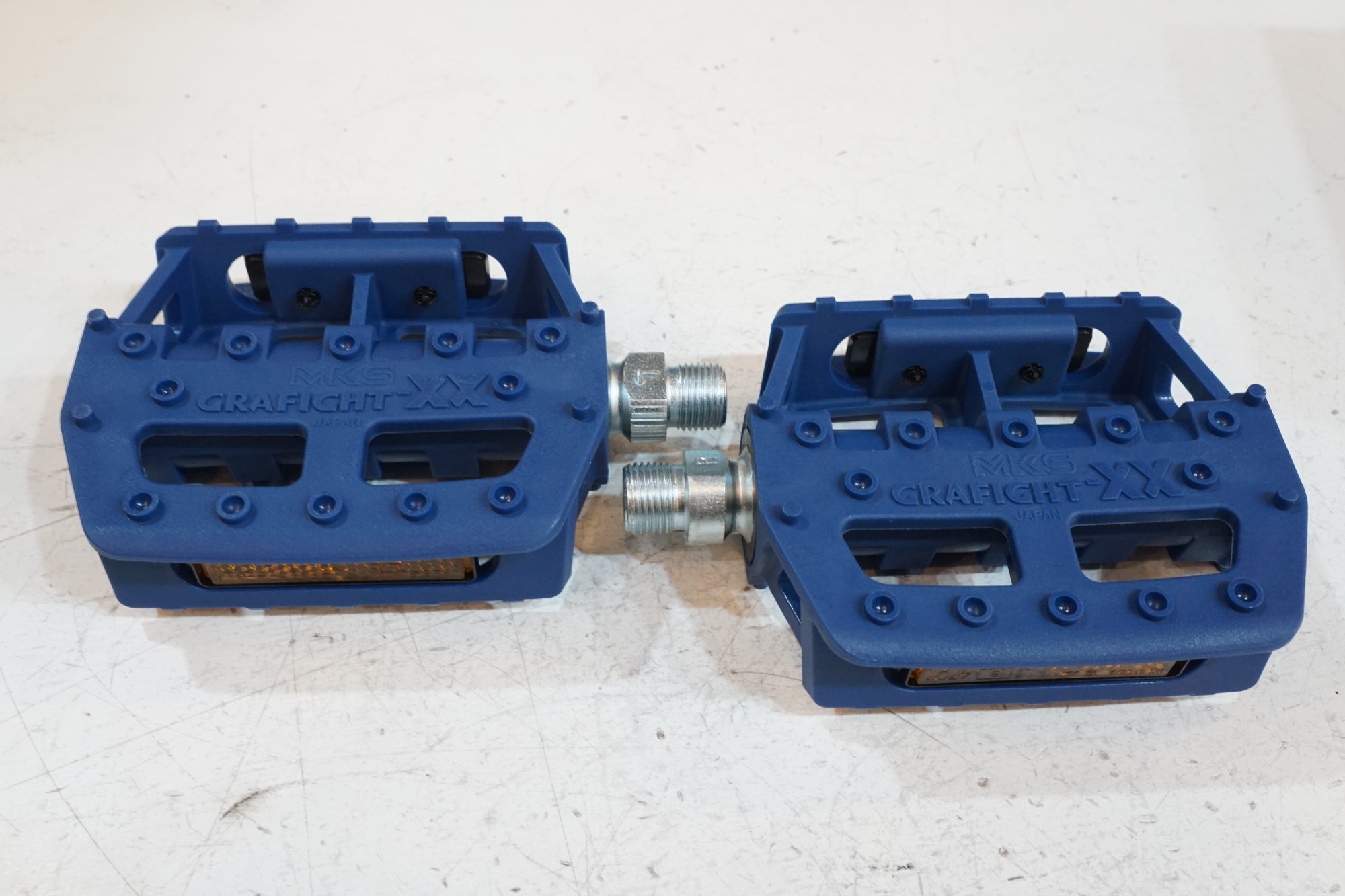 MKS 「ミカシマ」 GRAFIGHT-XX ペダル / バイチャリ浦和ベース