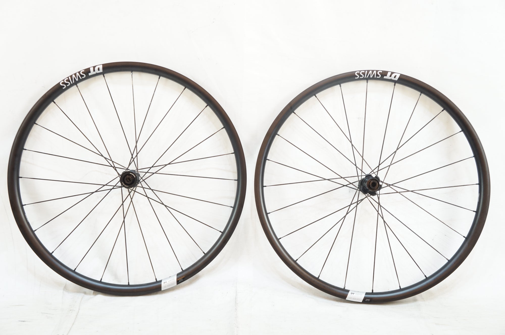 DT SWISS 「ディーティースイス」 G1800 SPLINE DB 25 SHIMANO11速 ホイールセット / バイチャリ浦和ベース