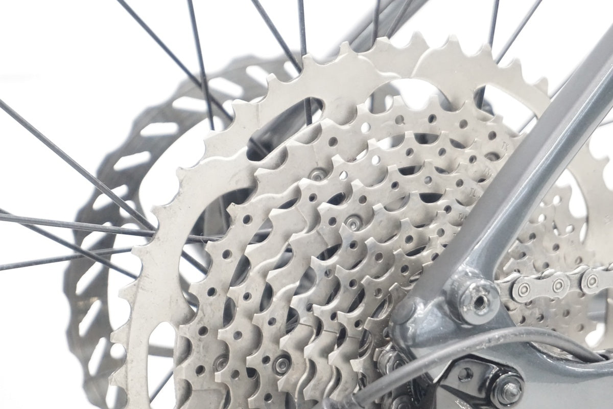 TREK 「トレック」 FX SPORT4 CARBON 2023年モデル クロスバイク 