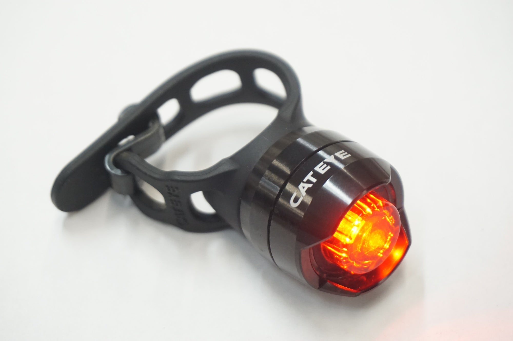 CATEYE 「キャットアイ」 ORB SL-LD160-R リアライト / 福岡店