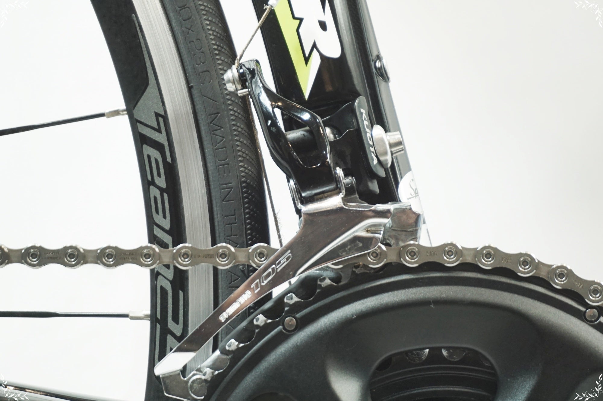 KUOTA 「クオタ」 KOUGAR 105 2015年モデル ロードバイク / バイチャリ浦和ベース