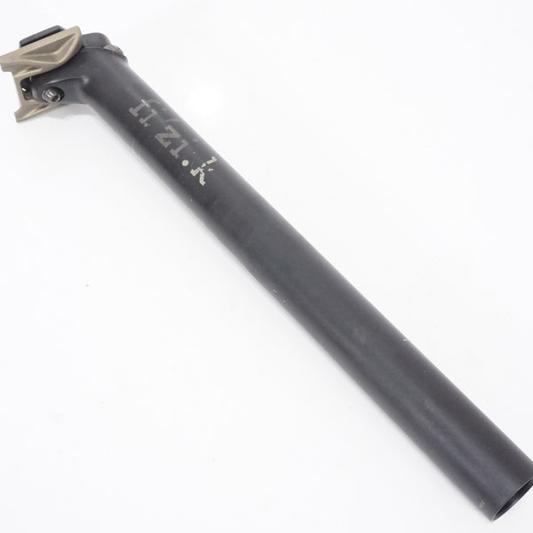 FIZIK 「フィジーク」 CYRANO R5 31.6φ 330mm シートポスト / AKIBA店