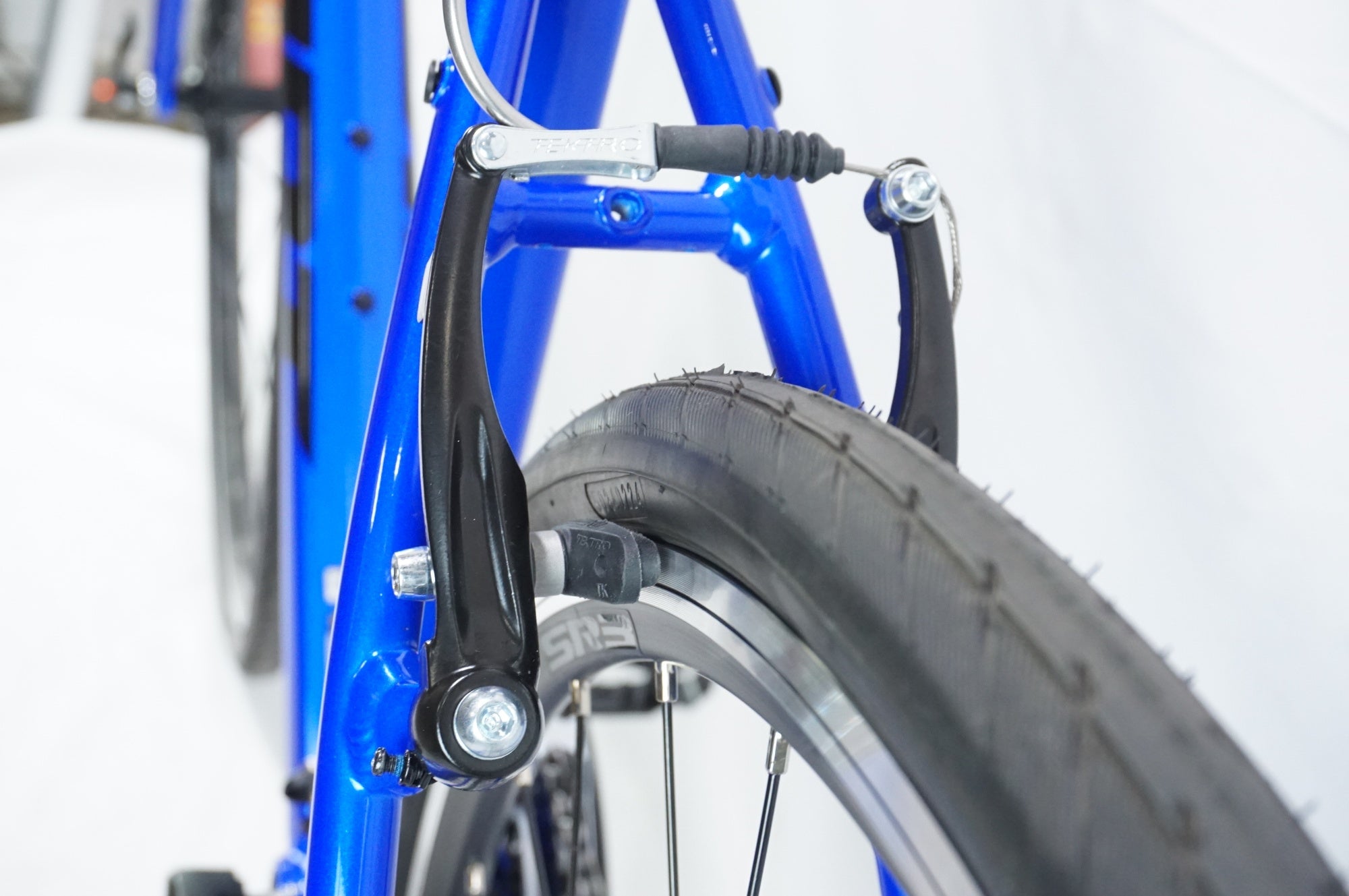 GIANT 「ジャイアント」 ESCAPE RX3 2025年モデル クロスバイク / 中目黒店