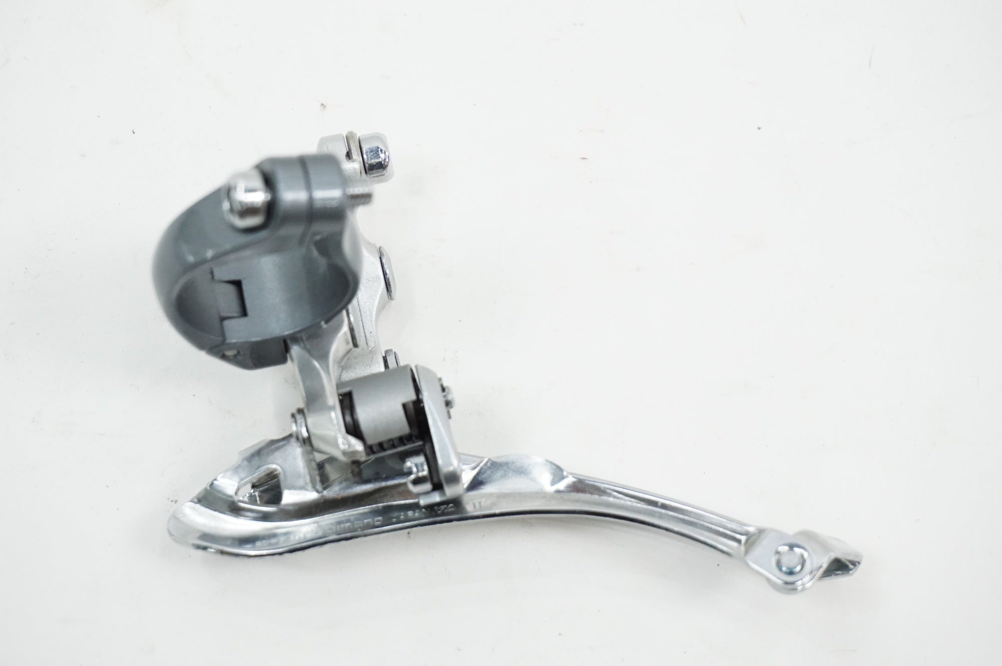 SHIMANO 「シマノ」 600 FD-6401 28.6mm フロントディレイラー / 川越