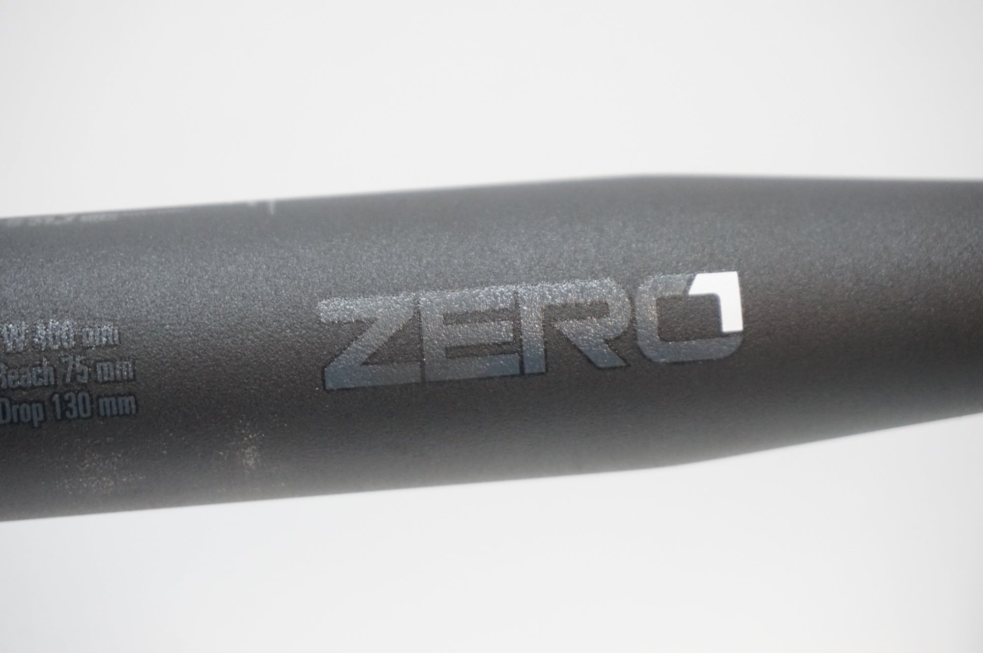 DEDA 「デダ」 ZERO1 φ31.7 400mm ハンドル / 福岡店