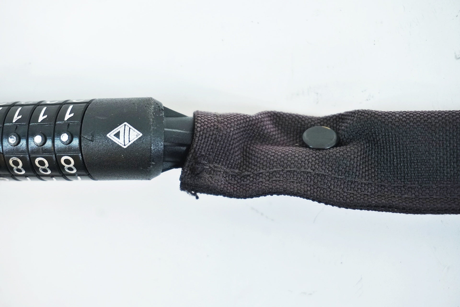 ADEPT 「アデプト」 ダイヤルチェーンロック / 有明ガーデン店