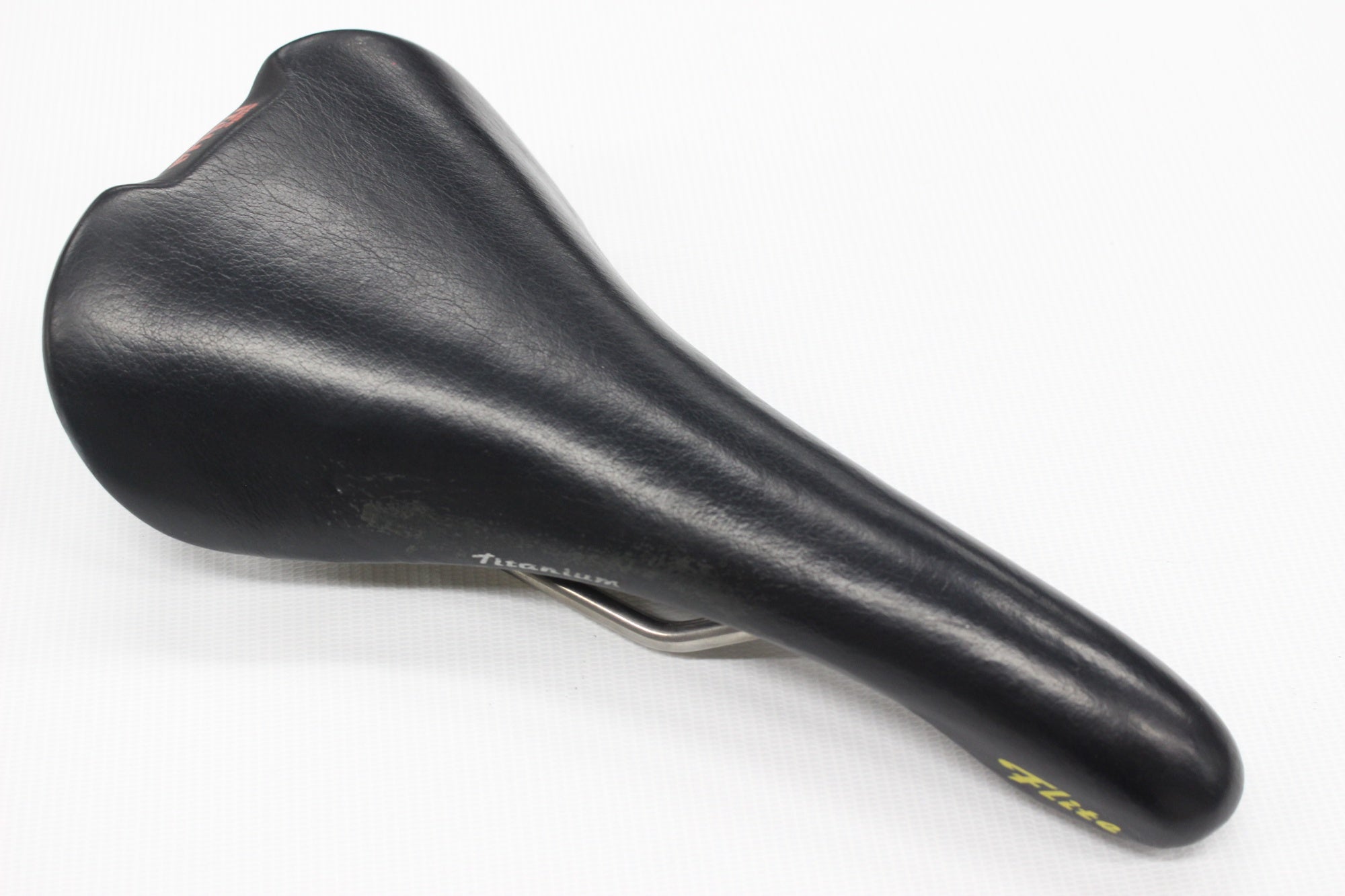SELLE ITALIA 「セライタリア」 FLITE TITANIUM サドル / 阪急塚口店
