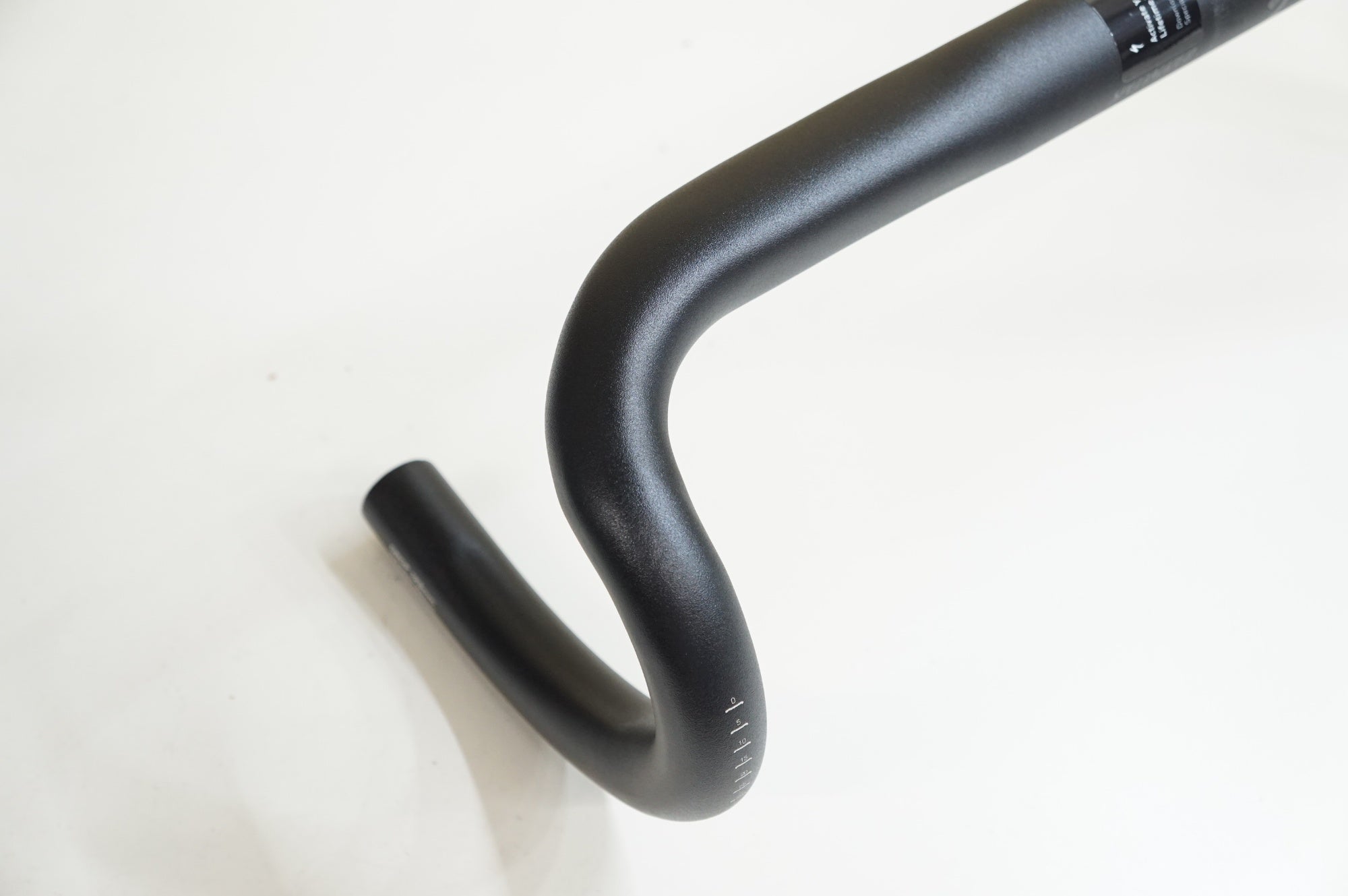 SPECIALIZED 「スペシャライズド」 SHALLOWBEND φ31.8 420mm ハンドル