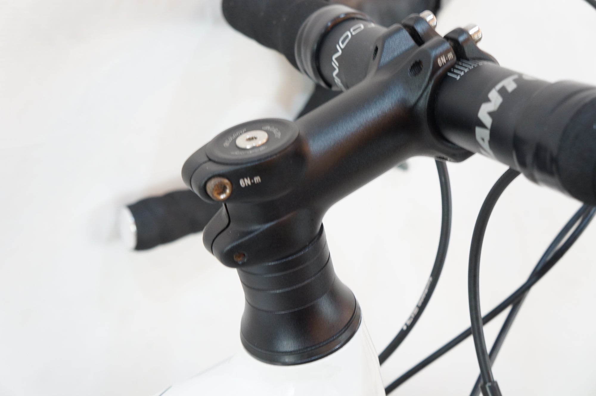 GIANT 「ジャイアント」 ESCAPE RX1 2015年モデル クロスバイク / バイチャリ浦和ベース