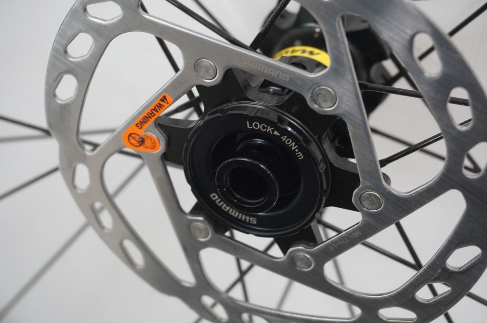 MAVIC 「マヴィック」 AKSIUM DISC シマノ11速 ホイールセット