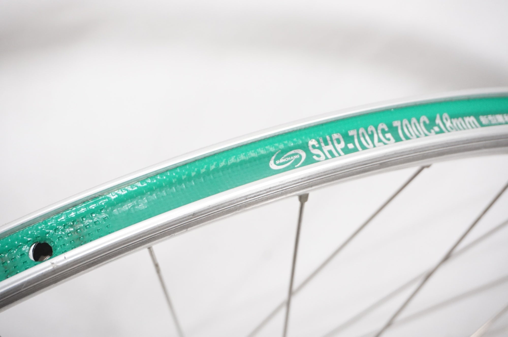 ARAYA 「アラヤ」 AR-713 リム + SHIMANO 105 HB/FH-5800 ハブ シマノ11速 ホイールセット / AKIBA店