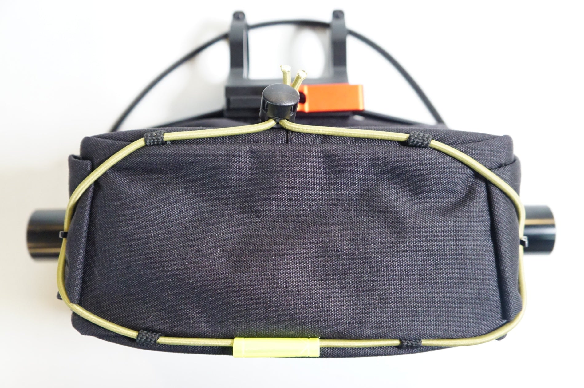 ROUTE WERKS 「ルートワークス」 THE HANDLEBAR BAG ハンドルバー